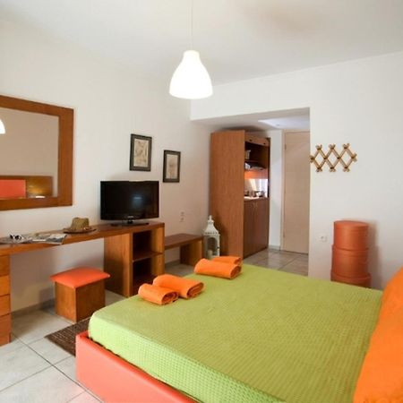 Poros Beach Studios Dış mekan fotoğraf
