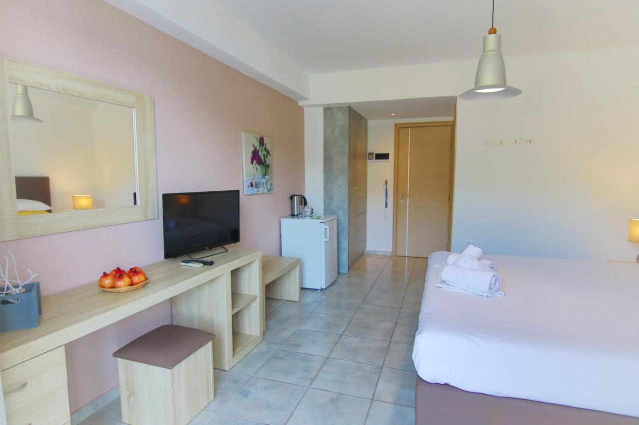 Poros Beach Studios Dış mekan fotoğraf