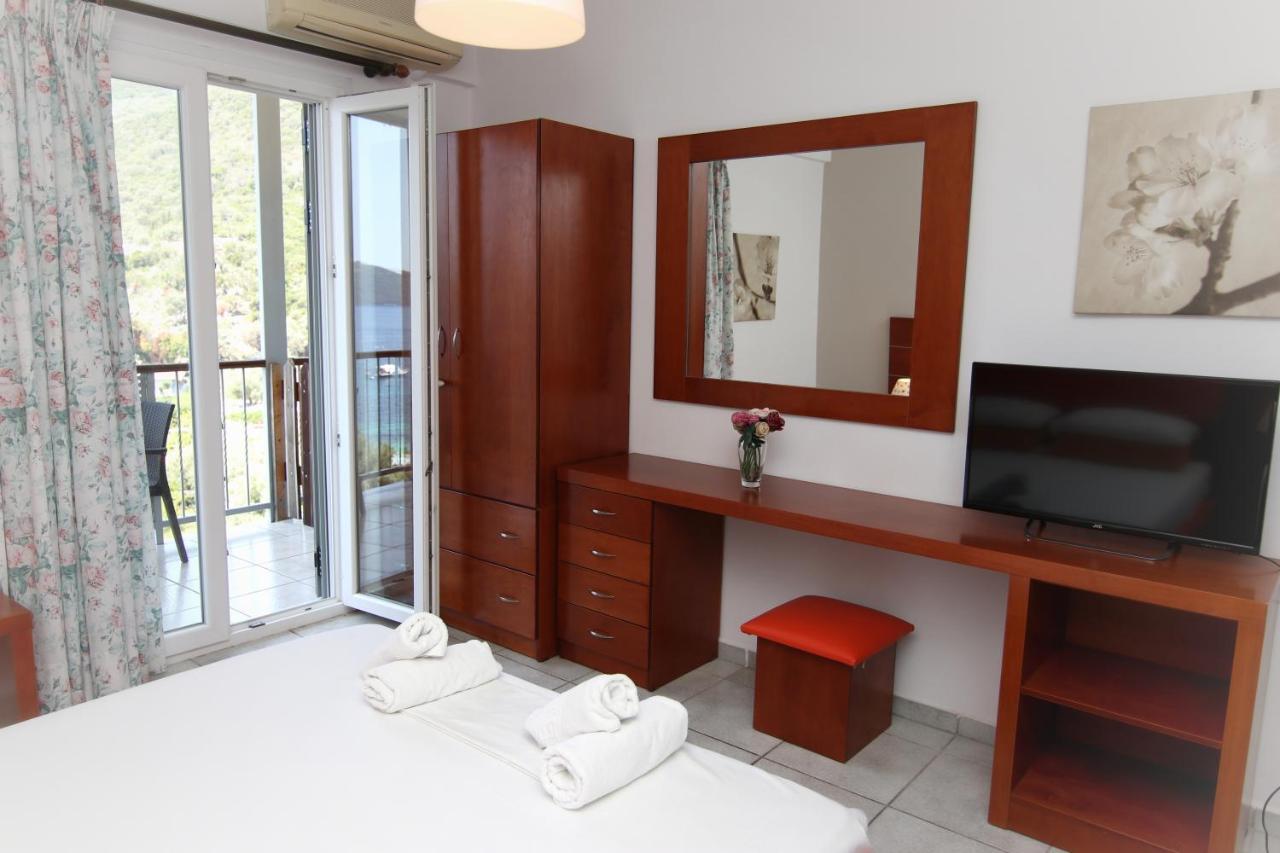Poros Beach Studios Dış mekan fotoğraf