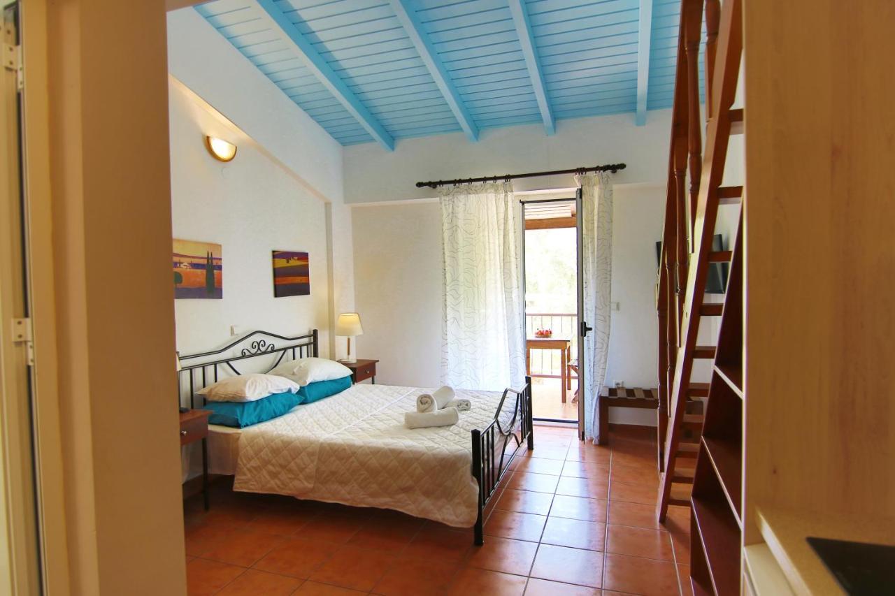 Poros Beach Studios Dış mekan fotoğraf