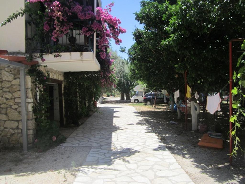 Poros Beach Studios Dış mekan fotoğraf